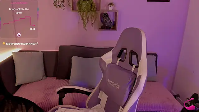 _CELESTE_MOORE webcam