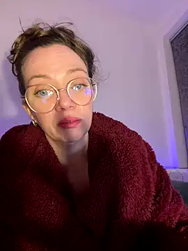 FemDom_RubyKnightXXO webcam