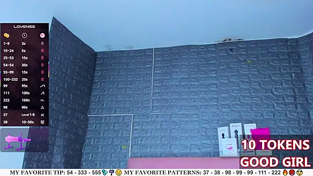 AriannaLewiis webcam
