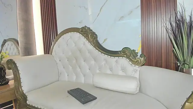 CoralieBronson webcam