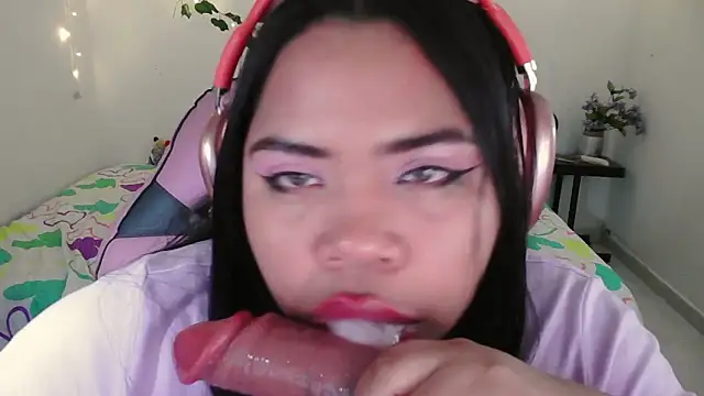 Juicy_elenxx webcam
