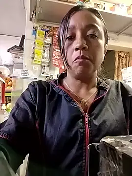 Zoesm-06 webcam