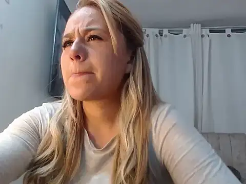 Angel_Mor1701 webcam