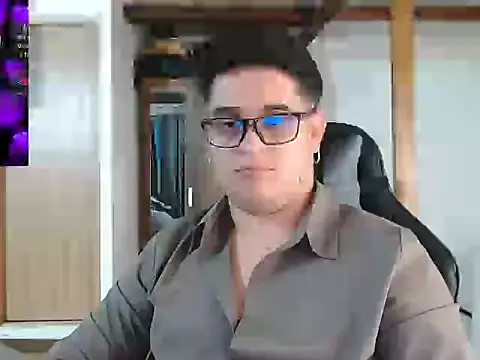 colin_lewissss - Colin_lewissss's free webcam