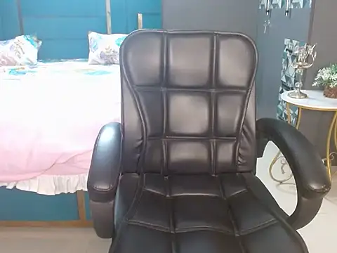 Urlove_lily webcam