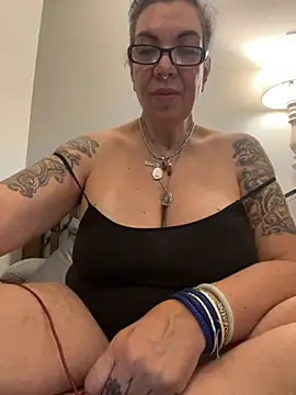 dieseldame1313 webcam