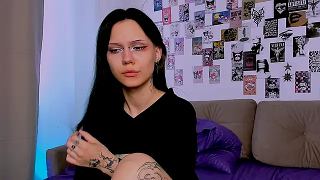 LadyTrep webcam