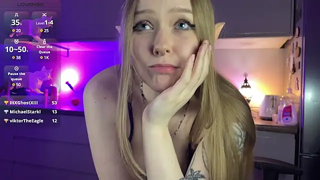 aaliceonthemoon webcam