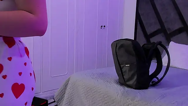ChannelWhite_ webcam