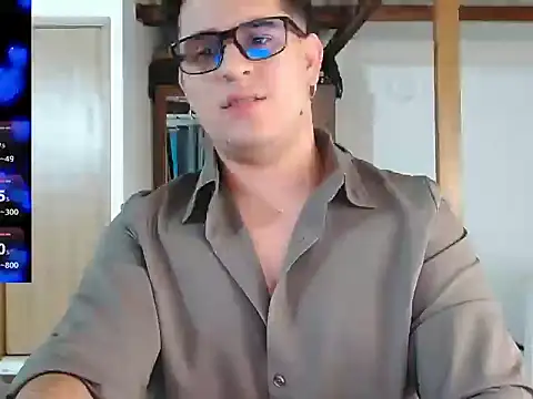 Colin_lewissss webcam