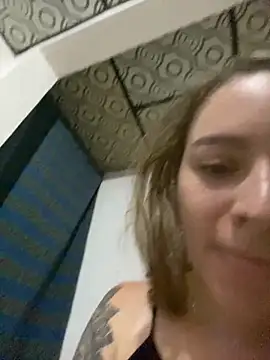 karla-thomsom10 webcam