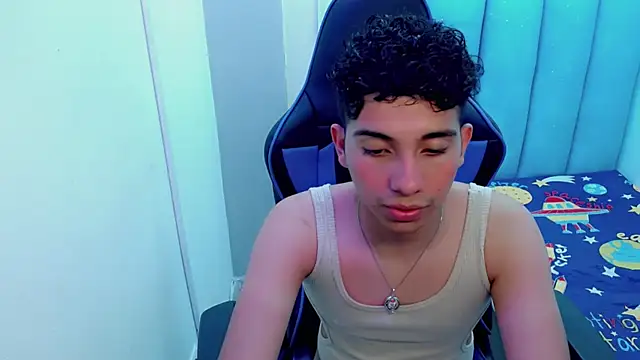 Derik_Rous webcam