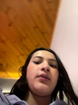Cami18_pinkk webcam