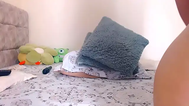 Sara-04 webcam