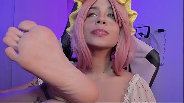 rea_winry webcam