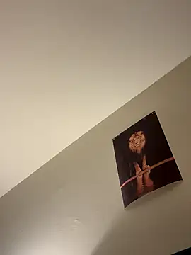 CreamedUpCutie webcam