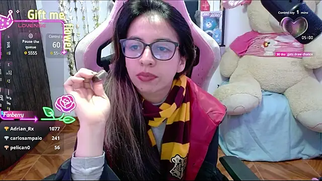 Maggie_Fox3 webcam
