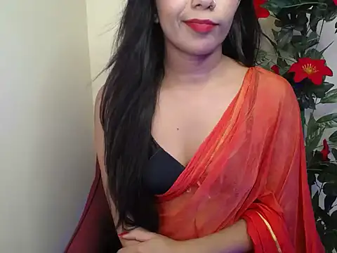 Little_queenn webcam