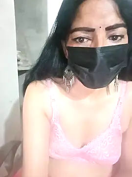Kavitri-Verma webcam