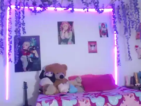 lolitaa_hot_ webcam