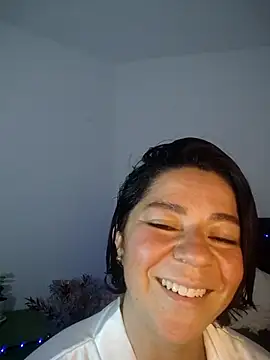 clavelitored webcam