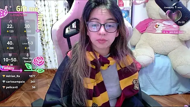 Maggie_Fox3 webcam