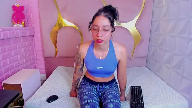 Niina_Sissy webcam