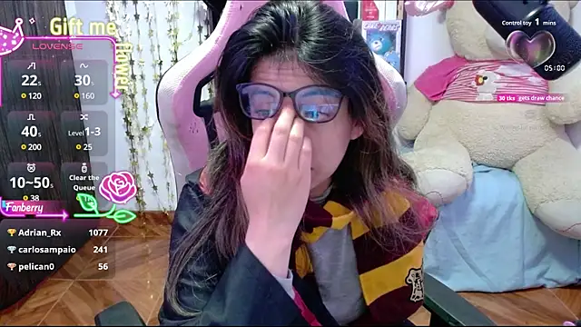 Maggie_Fox3 webcam