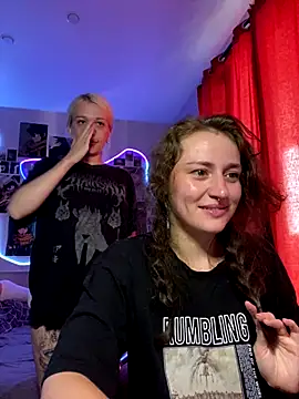 Dooubletroublee webcam