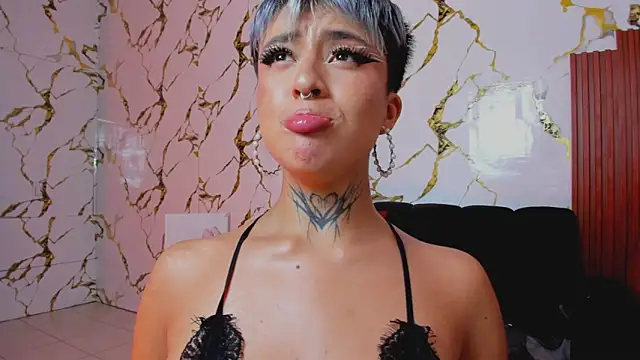 Rebeka-baker webcam