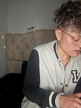 megan333_ webcam