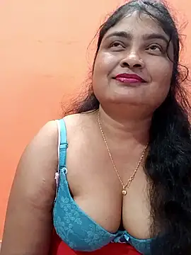 hornyriyanka webcam