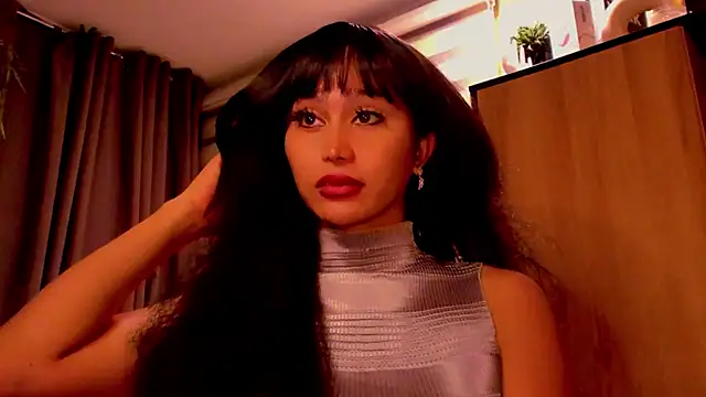 yourcristinas - YOURCRISTINAS's free webcam - UK Sex Cams
