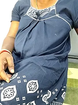 Tamil_MadhuSri webcam
