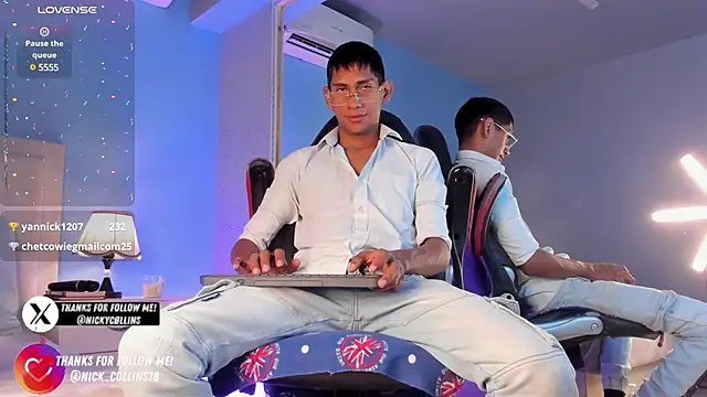 Nick_Collins18 webcam