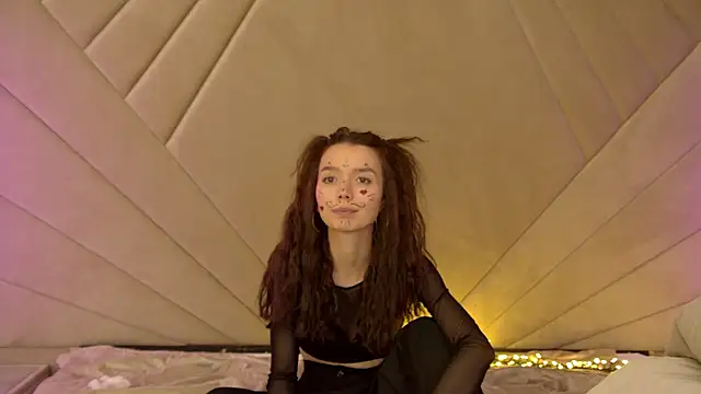 VanessaVien webcam