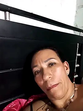 Antonela45 webcam