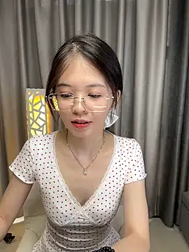 Qianqian-888 webcam