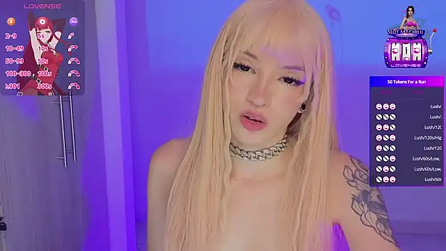 Moonlightt_21 webcam