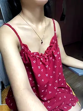 Mina048 webcam