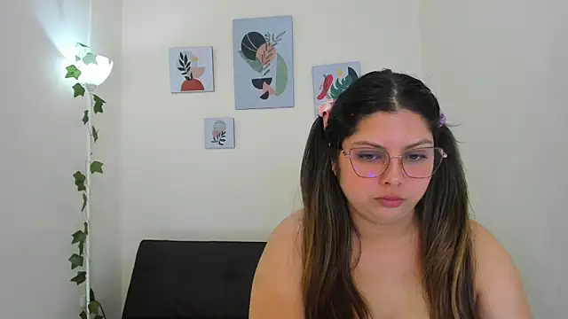 Liz_mannah webcam