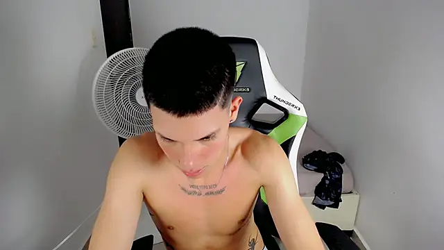 MH_Bisuu webcam