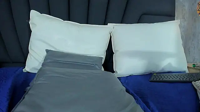 Hisoka_011 webcam