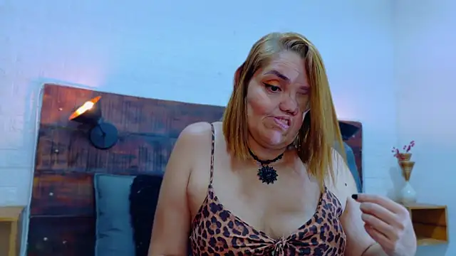 VeronikaWiills webcam