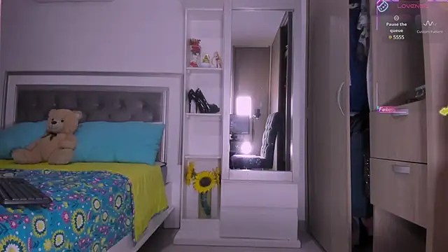 sharonDulce webcam