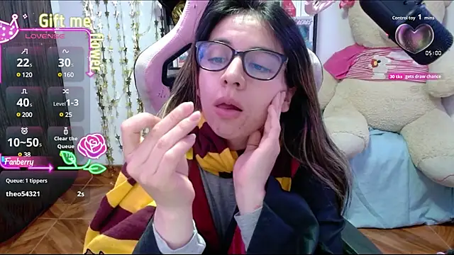 Maggie_Fox3 webcam
