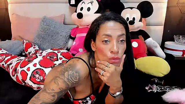 NiicolleMiller webcam