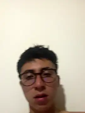 CamiRojas_boy webcam