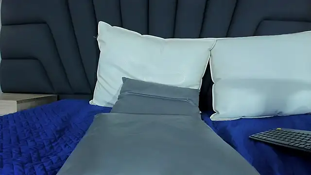 Hisoka_011 webcam