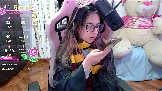 Maggie_Fox3 webcam
